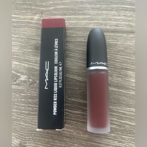 MAC Powder Liquid Lipcolour. NEW. 933 Pretty Pleats.